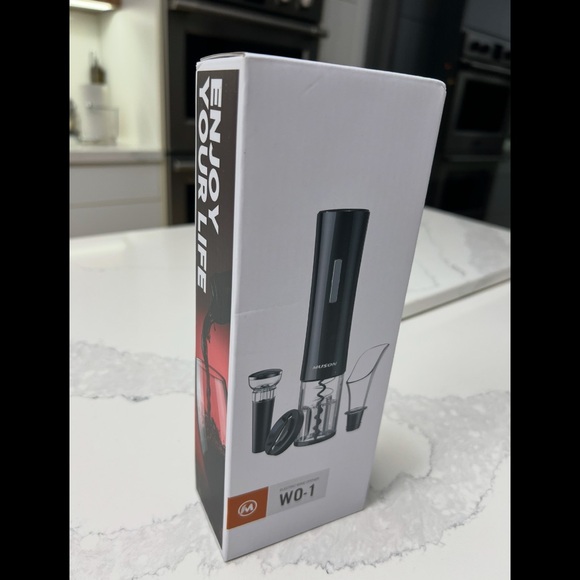 Muson Electric Wine Bottle Opener - Picture 6 of 10